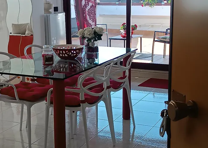Hotel 4 stelle: Via Del Mare